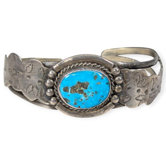Vintage Silver Cuff Bracelet w/ Turquoise Accent One Size Fits Most - Picture 1 of 13
